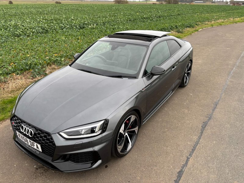 AUDI RS5