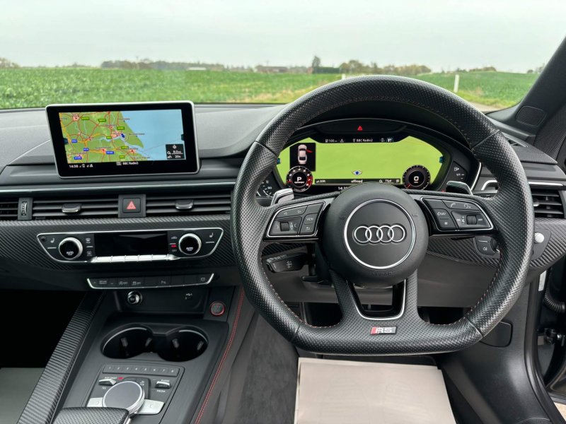 AUDI RS5