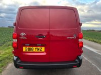 TOYOTA PROACE