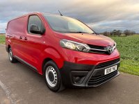 TOYOTA PROACE