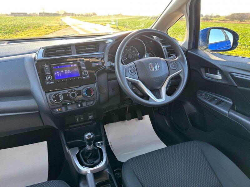 HONDA JAZZ