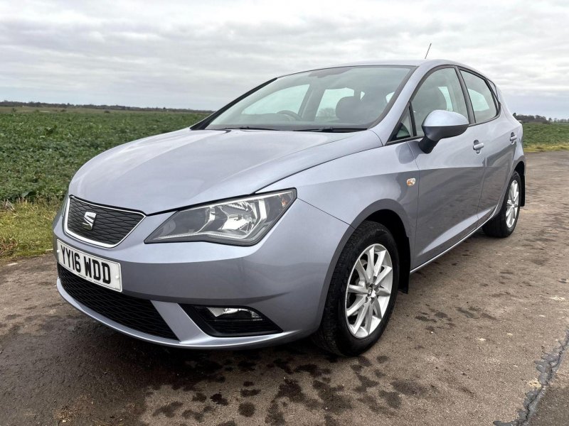 SEAT IBIZA