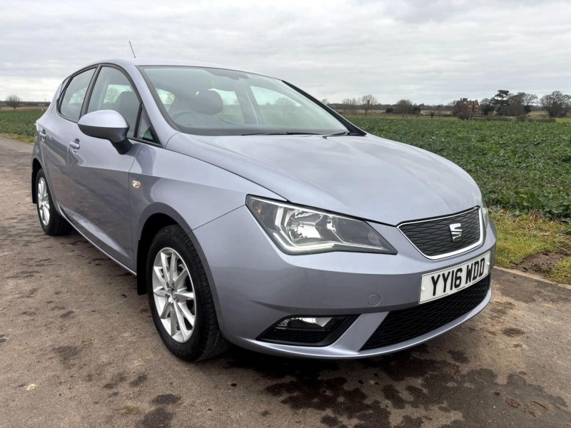 SEAT IBIZA