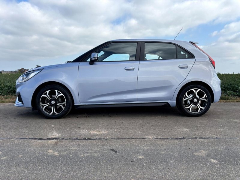 MG MG3