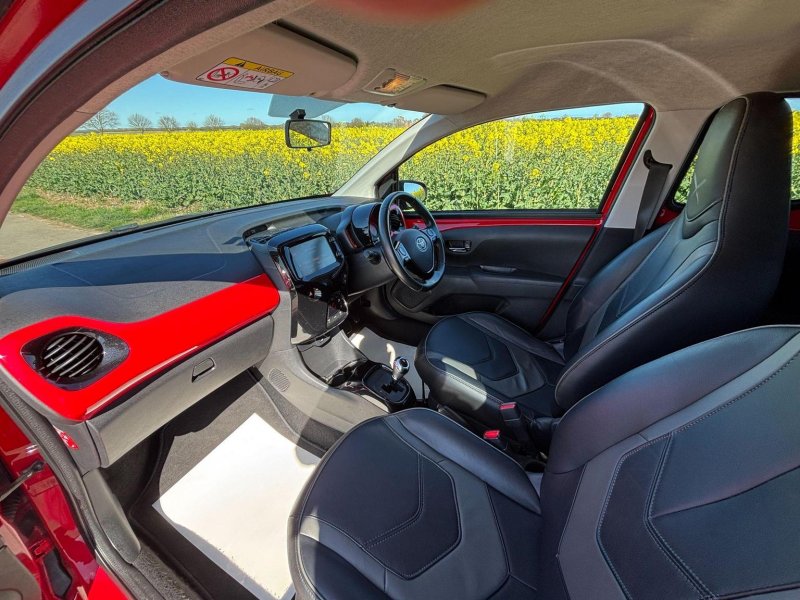 TOYOTA AYGO