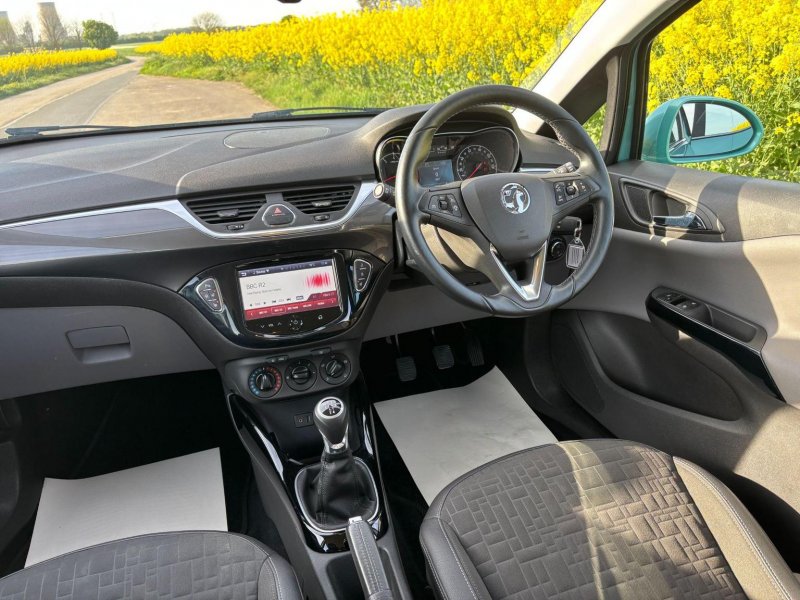 VAUXHALL CORSA