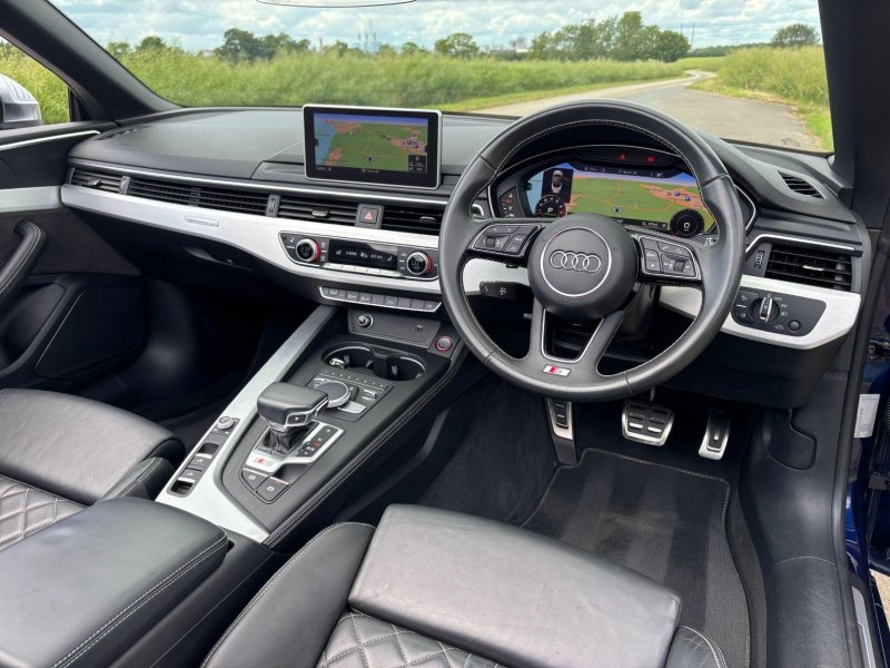 AUDI S5