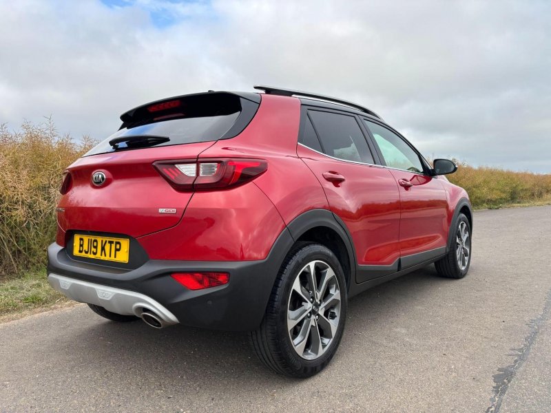 KIA STONIC