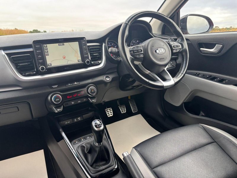 KIA STONIC