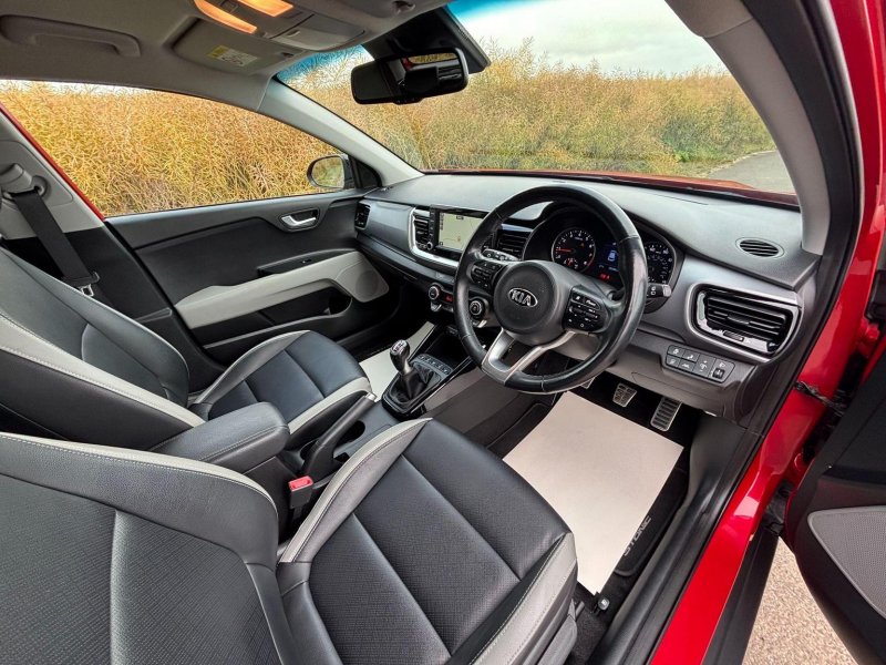 KIA STONIC
