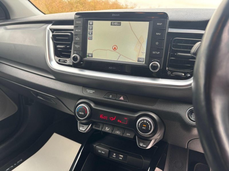 KIA STONIC