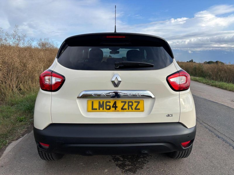RENAULT CAPTUR