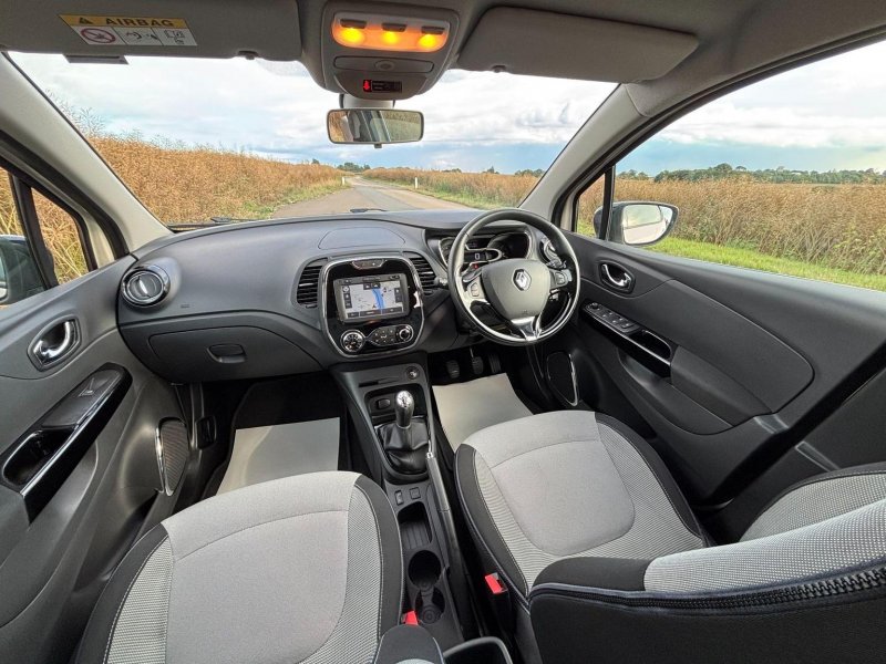 RENAULT CAPTUR
